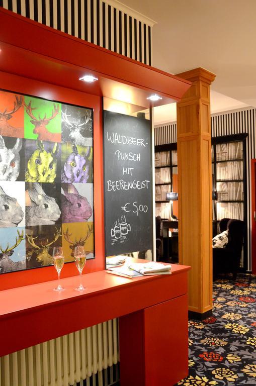 Hotel Schieferhof - Glaslust Neuhaus am Rennweg Ngoại thất bức ảnh