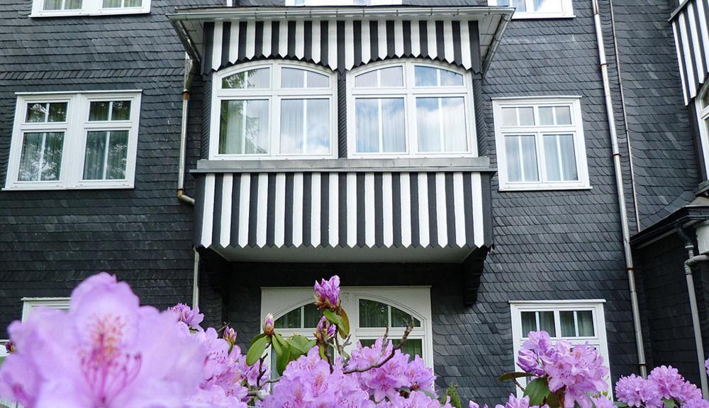 Hotel Schieferhof - Glaslust Neuhaus am Rennweg Ngoại thất bức ảnh