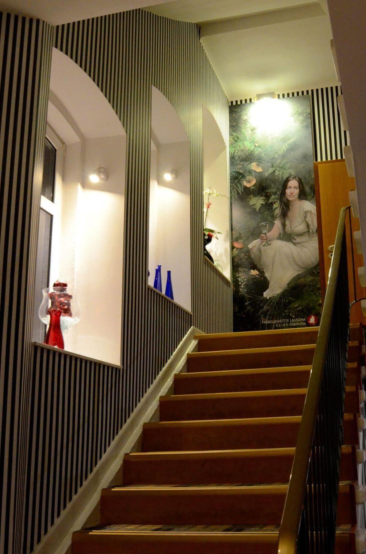 Hotel Schieferhof - Glaslust Neuhaus am Rennweg Ngoại thất bức ảnh